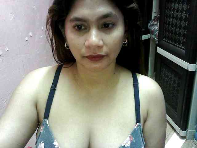 peenastyfame webcam