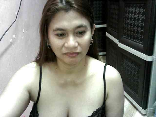 peenastyfame webcam
