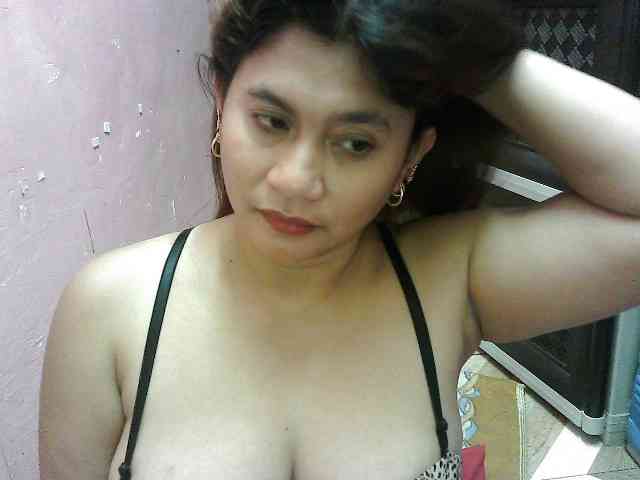 peenastyfame webcam