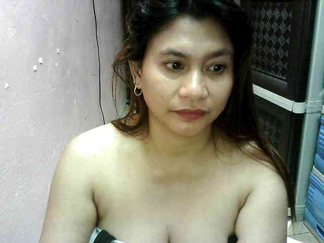 peenastyfame webcam