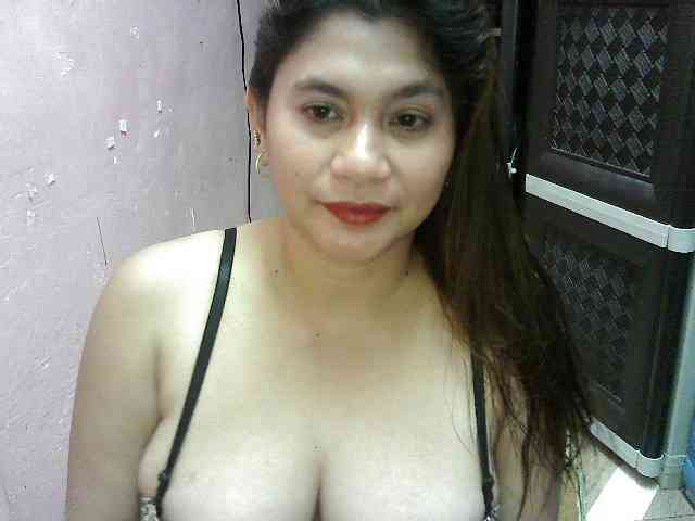 peenastyfame webcam