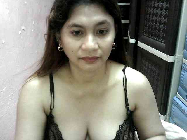 peenastyfame webcam