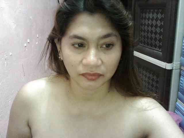 peenastyfame webcam