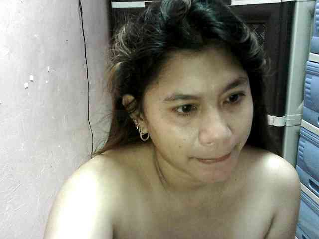 peenastyfame webcam