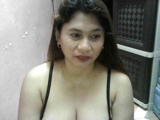 peenastyfame webcam