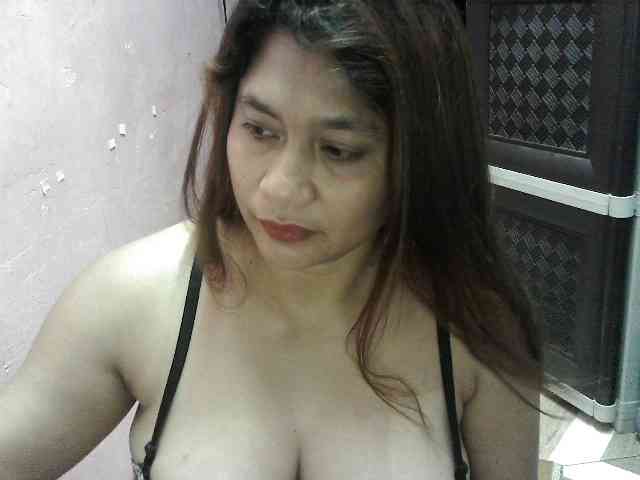 peenastyfame webcam