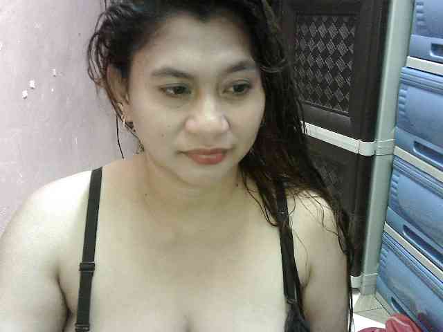 peenastyfame webcam