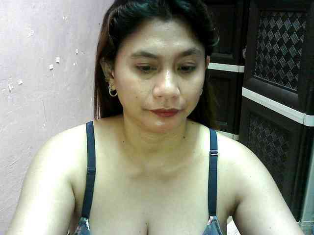 peenastyfame webcam