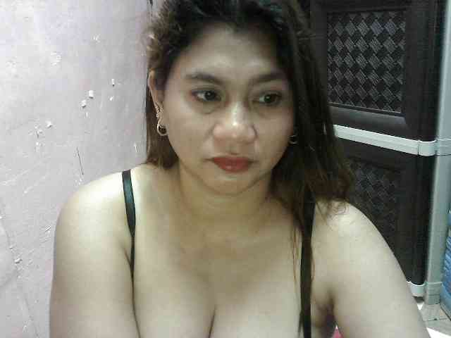 peenastyfame webcam