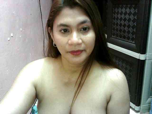 peenastyfame webcam
