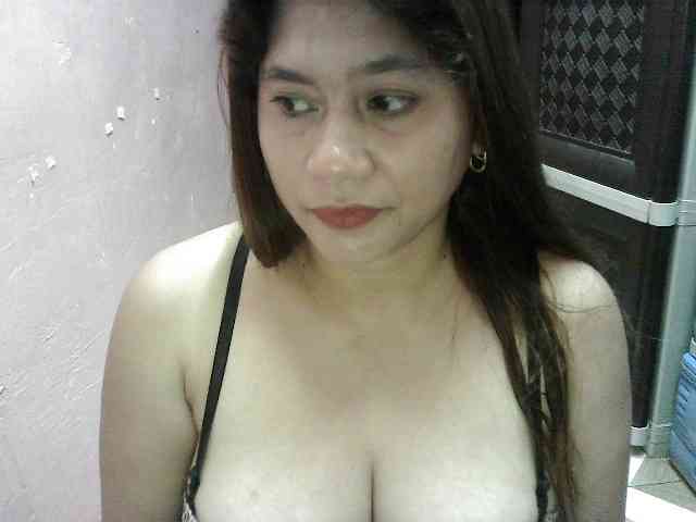peenastyfame webcam