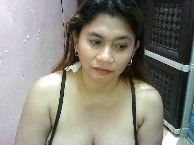 peenastyfame webcam