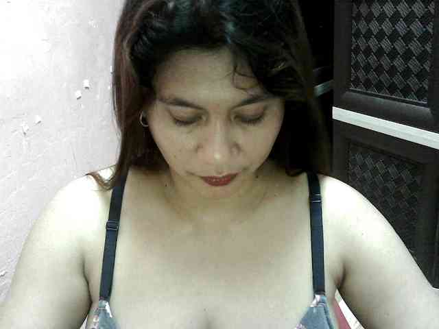 peenastyfame webcam