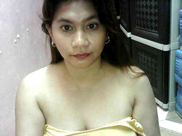 peenastyfame webcam