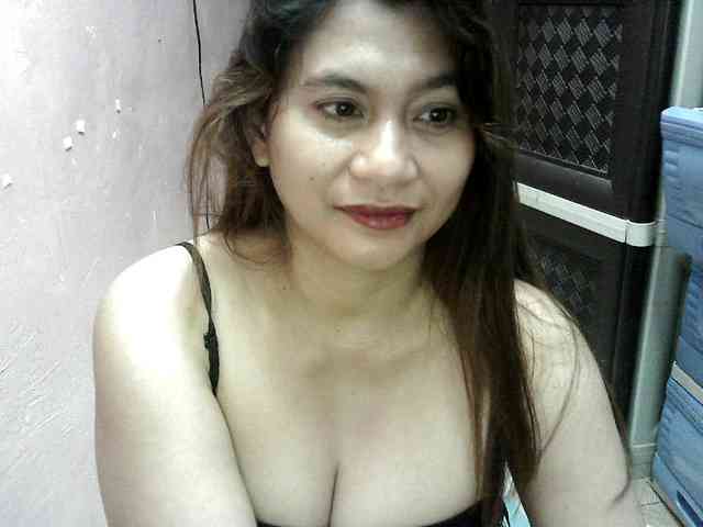 peenastyfame webcam