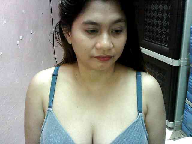peenastyfame webcam
