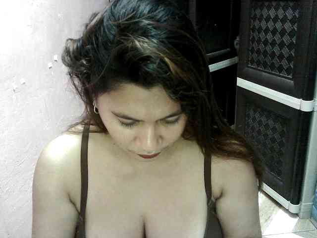peenastyfame webcam