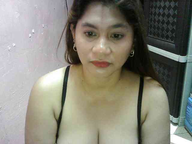 peenastyfame webcam