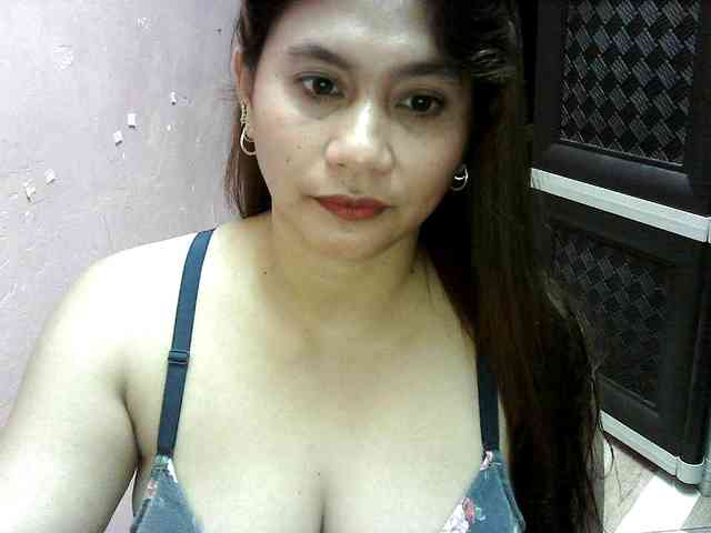 peenastyfame webcam