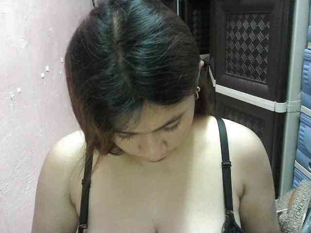 peenastyfame webcam
