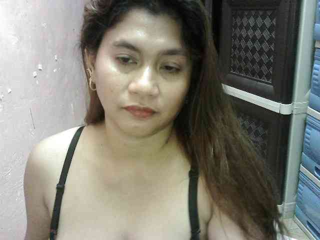 peenastyfame webcam