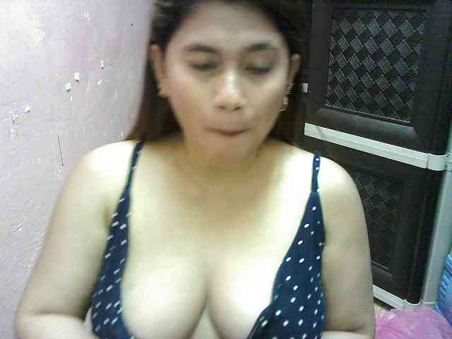 peenastyfame webcam