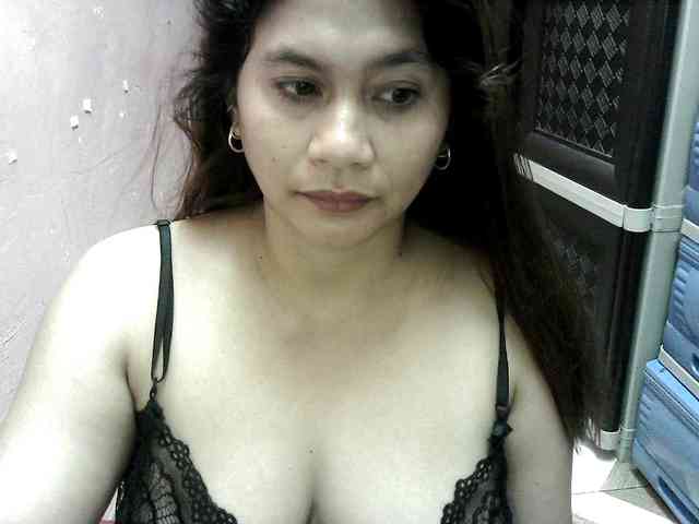 peenastyfame webcam
