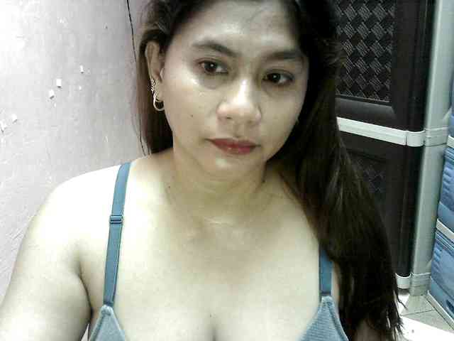 peenastyfame webcam
