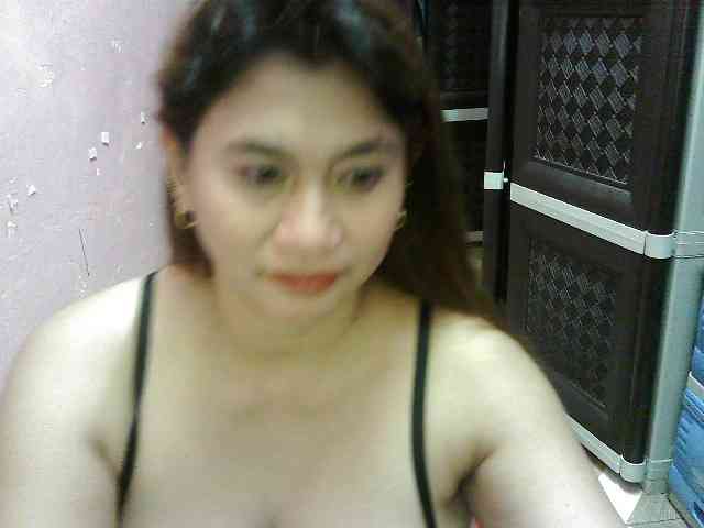 peenastyfame webcam