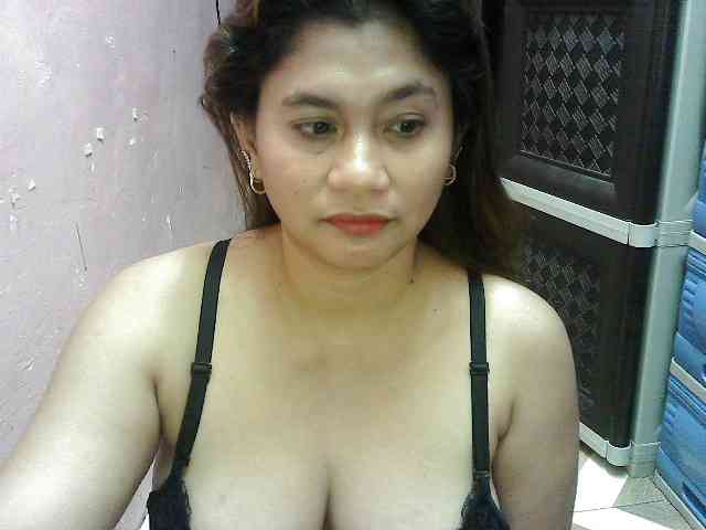 peenastyfame webcam