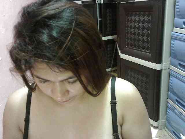 peenastyfame webcam