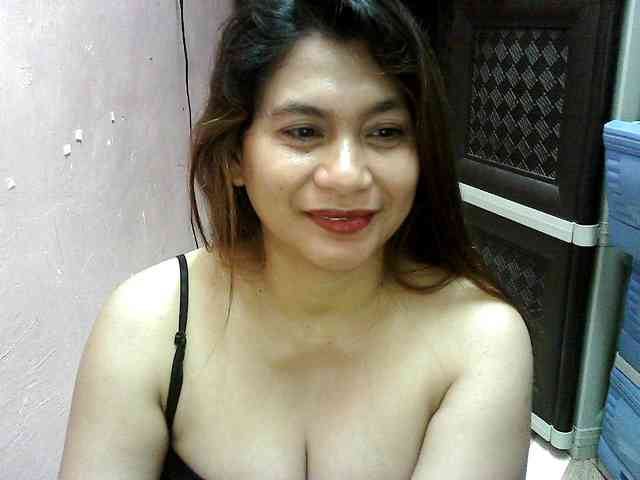 peenastyfame webcam