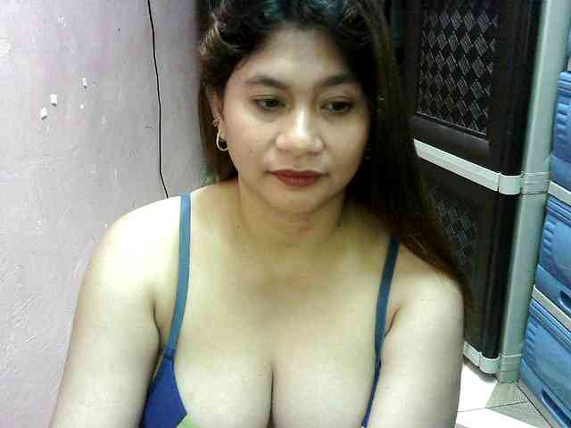 peenastyfame webcam