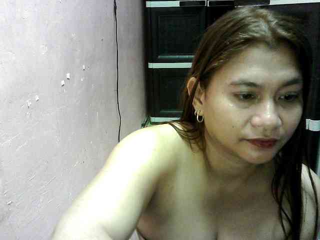 peenastyfame webcam