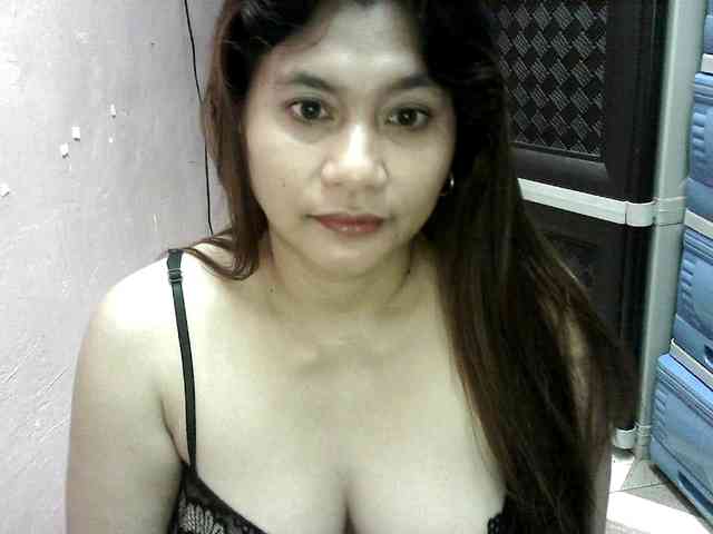 peenastyfame webcam