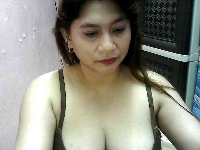 peenastyfame webcam