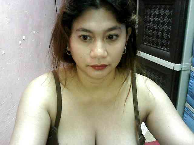 peenastyfame webcam