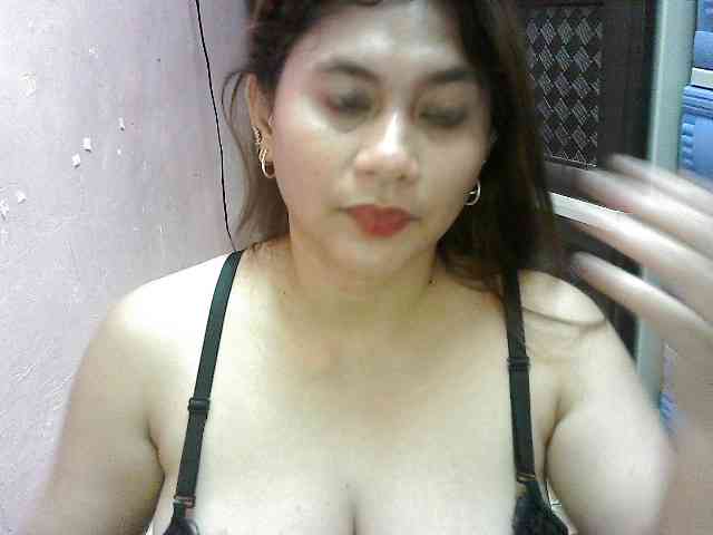 peenastyfame webcam