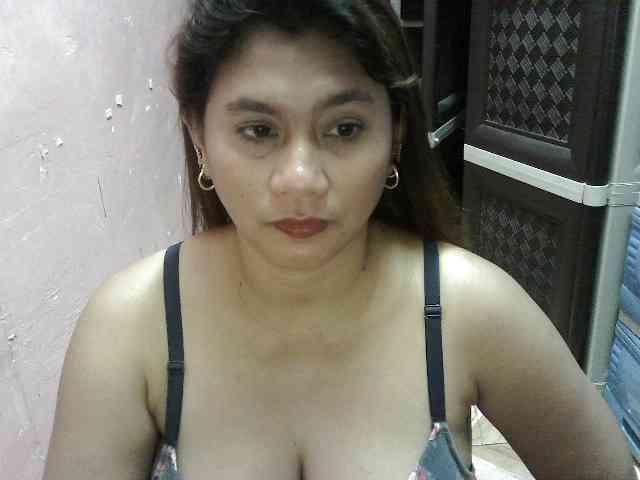 peenastyfame webcam
