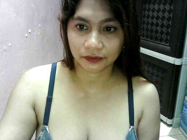 peenastyfame webcam