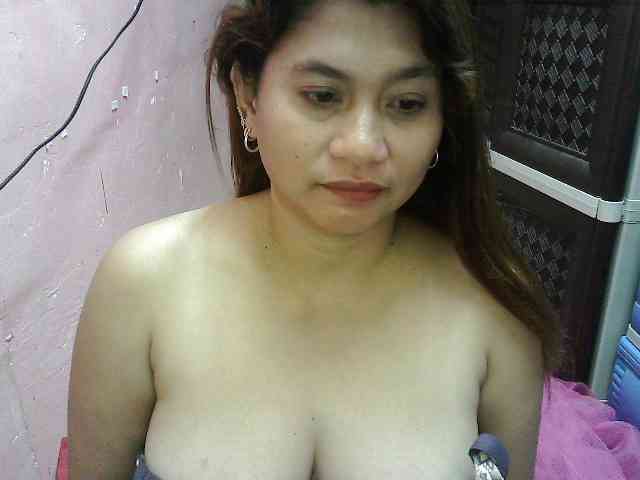 peenastyfame webcam
