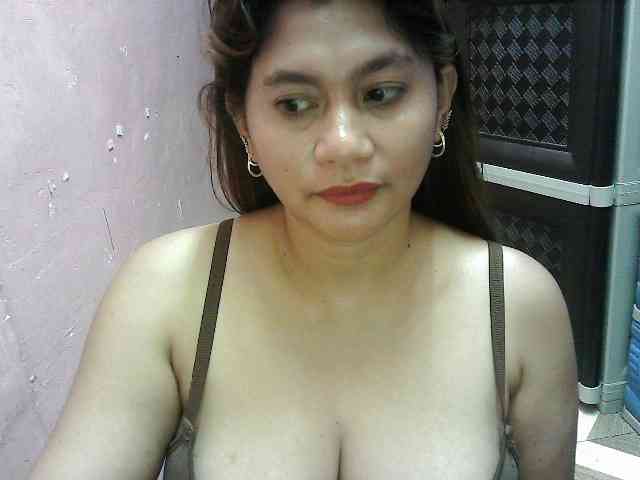 peenastyfame webcam