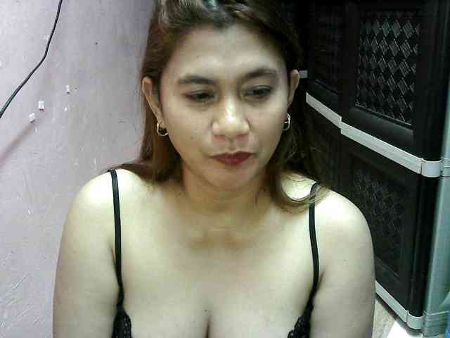 peenastyfame webcam