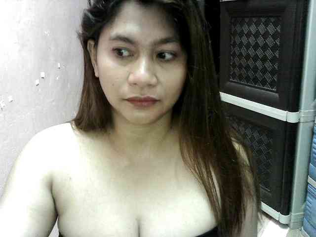 peenastyfame webcam