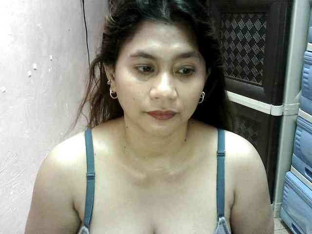 peenastyfame webcam