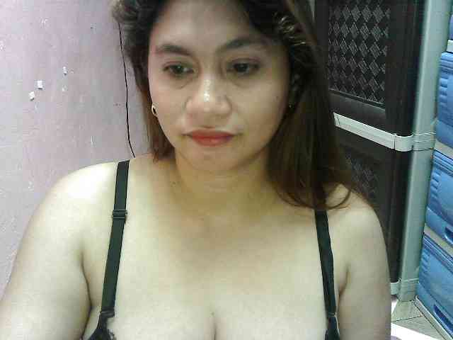 peenastyfame webcam