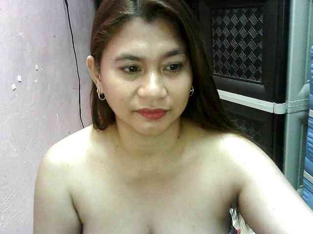 peenastyfame webcam