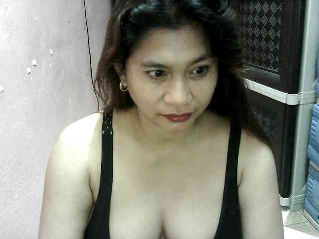 peenastyfame webcam