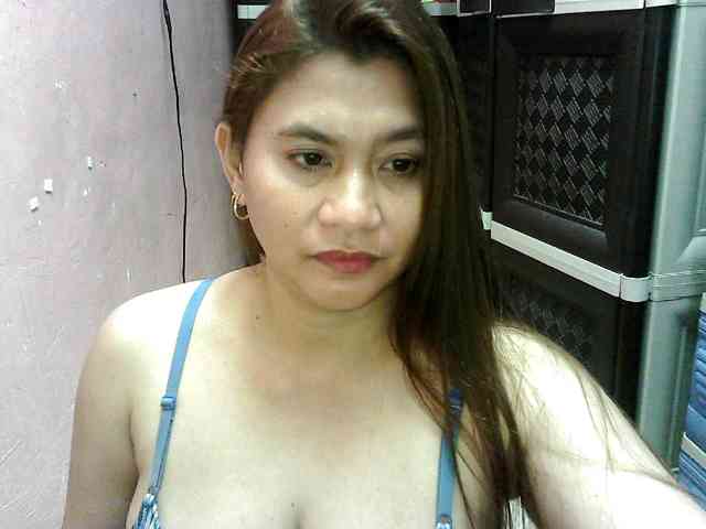 peenastyfame webcam