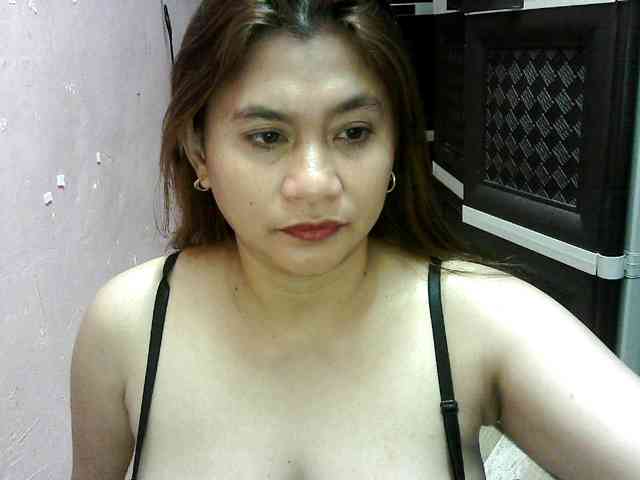 peenastyfame webcam